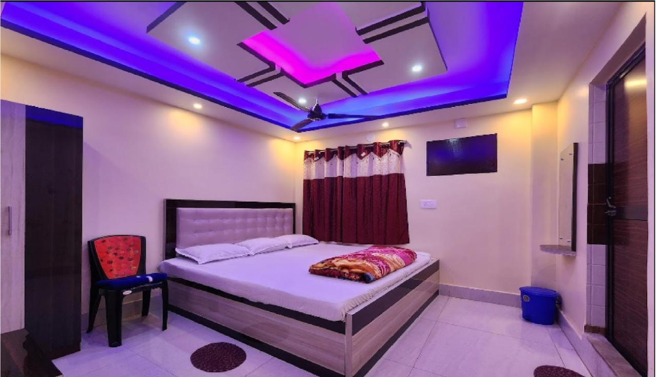 Hotel Ilora By Wb Inn Tarapith Exterior foto